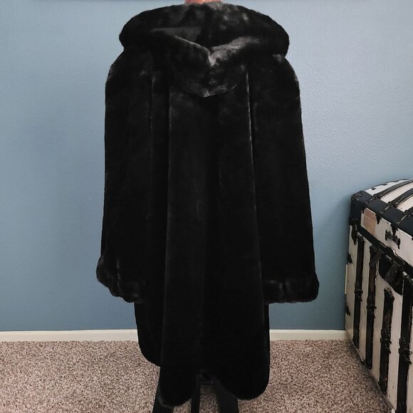 ALPINE STUDIO ~ Black Faux Mink Coat with Hood ~ XL ~ 38” L - Picture 10 of 16